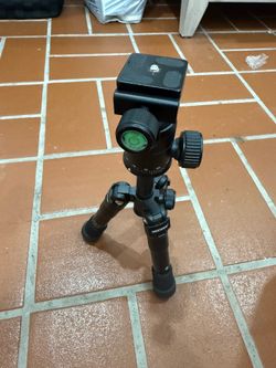 Trípode de mesa NEEWER con rótula de bola CK-30