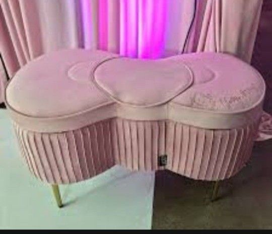 Hello Kitty New Seating Bench With Storage