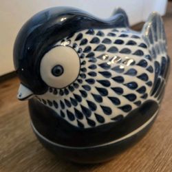 Preowned Vintage Ceramic Bird Hen Trinket Box Blue And White