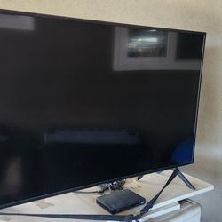 Samsung TV 42" (Not Smart)