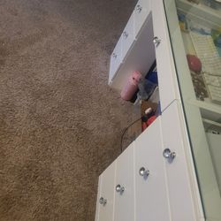 Beautiful Like- New Solid Glass Top Desk 