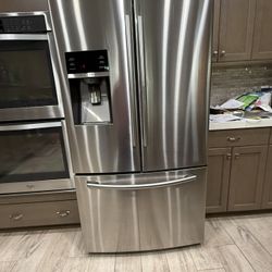 Refrigerator Samsung 