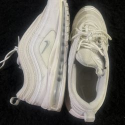 97 Air Max Nikes