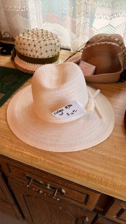 Vintage 1970s Wide Brim Straw Hat
