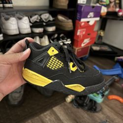  Air Jordan 4 Retro Thunder' 2023 9c