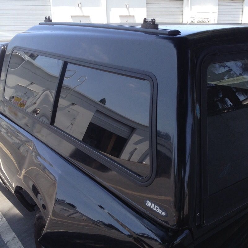 Small truck camper shell. SNUGTOP. 750 OBO