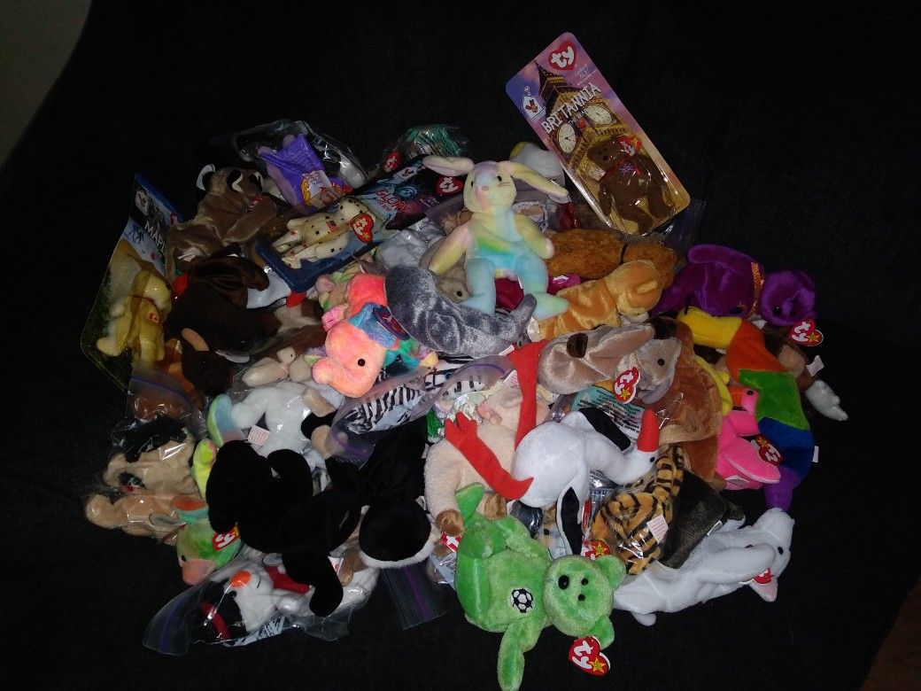 BEANIE BABIES