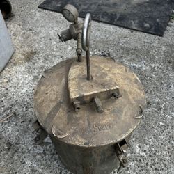 Sears Paint Tank Pot 