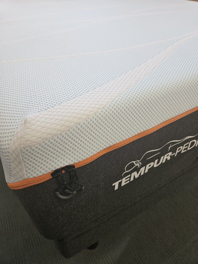 Tempur-Pedic Luxebreeze 50% Off!!!!