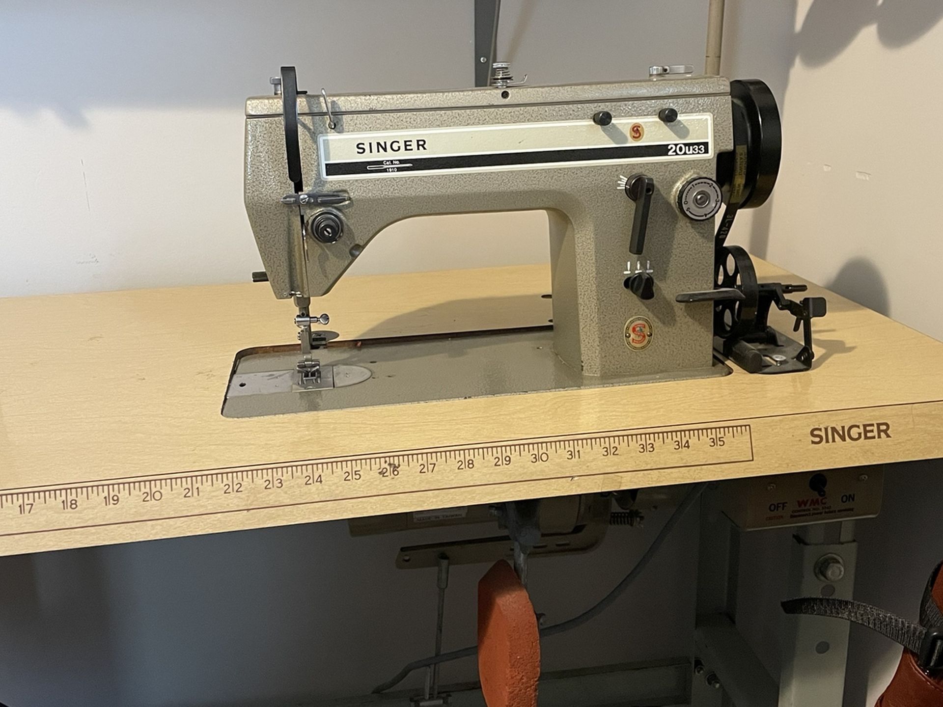 Commercial Sewing Machine w/table for Sale in Baltimore, MD OfferUp