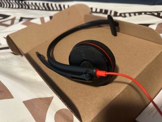 Poly wired headset