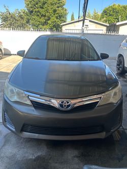 Toyota Camry hybrid 2012