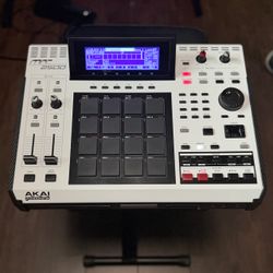Akai MPC 2500 Limited Edition (#133/500) – JJOS-XL Installed