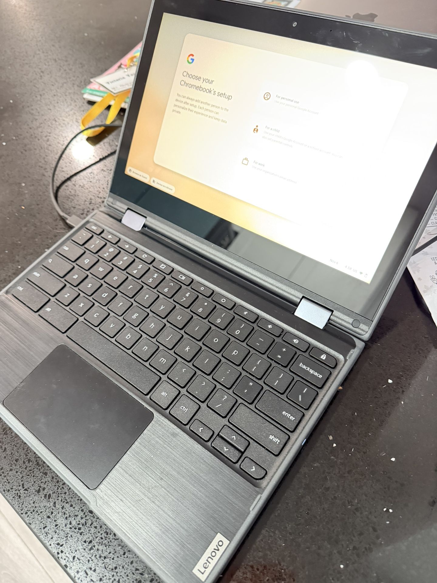 Lenovo 300e chromebook 2nd gen touch / dead battery 🪫/ with charger / Works connected to charger