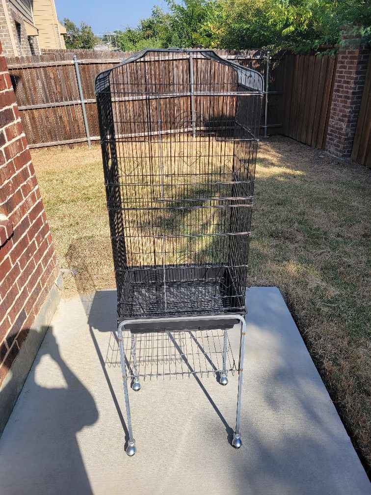 Yaheetech 64-inch Bird Cage (New In Box)