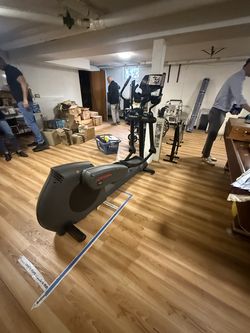 Life Fitness Elliptical