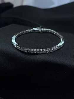 925 Sterling Silver Moissanite Tennis Bracelet
