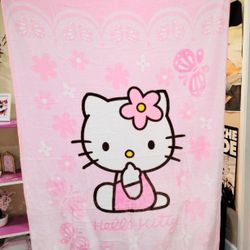 Hello Kitty Brand New Never Used Straight From The Store Warm Pink Big Throw Size 50x60 Approximately... I Have 2 In Stock. 