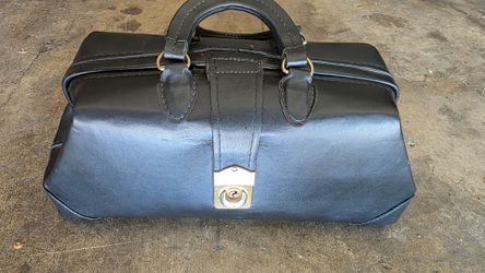 All leather vintage Doctos bag