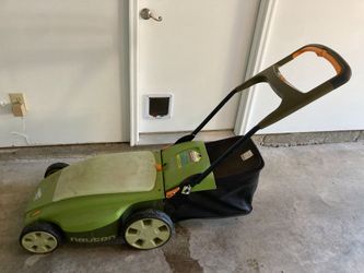 Neutron electric lawnmower