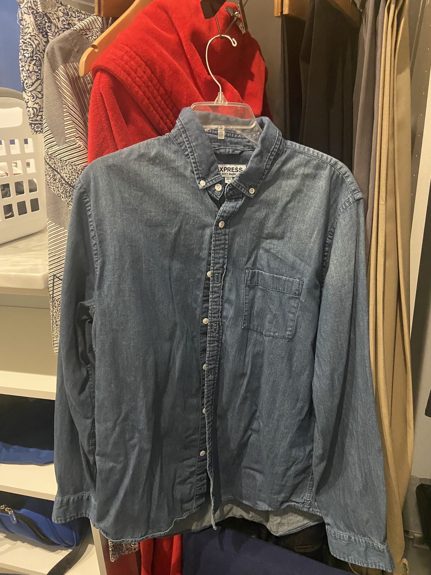 Mens L Express Levi Shirt