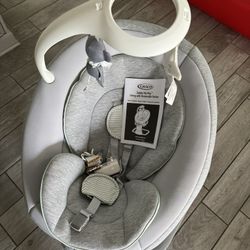 Graco Baby Soothe My Way Swing With Removable Rocker.