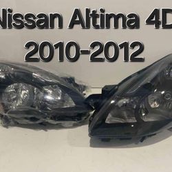 Nissan Altima 4D 2010-2012 Headlights 