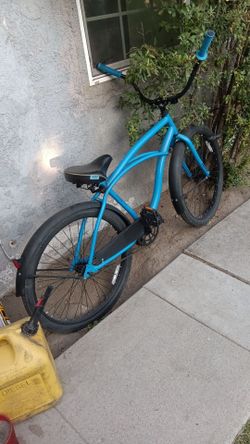Huffy 26" Beach Cruiser Custom Paint flat Blue & Black all in Good Working Conditions Ready to Ride Some Upgrades Asking $80 Firm on Price