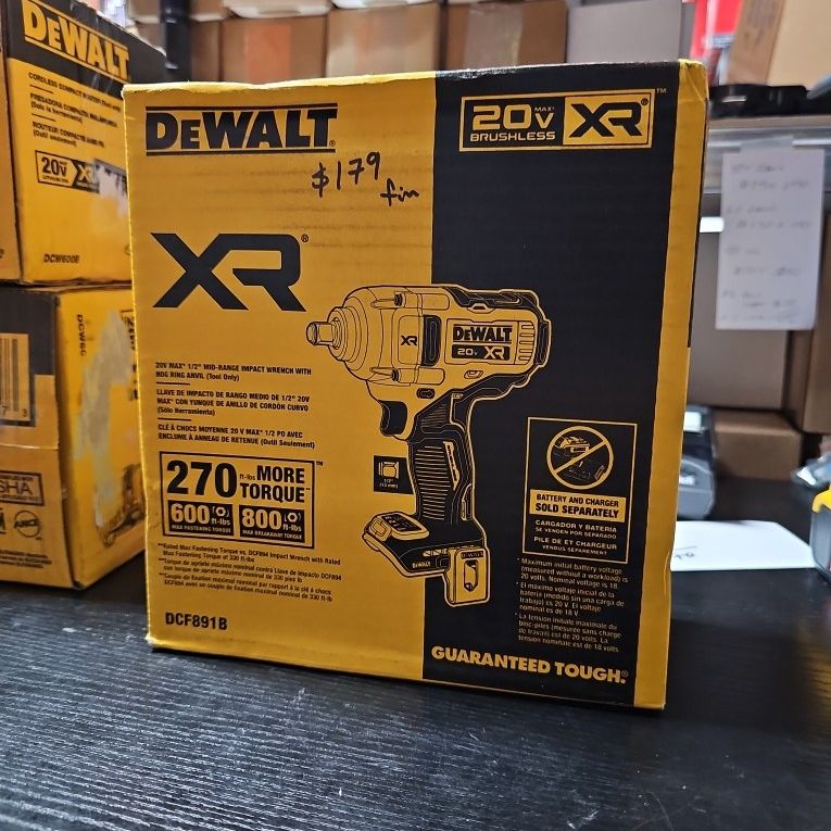 DEWALT
20V MAX XR Cordless 1/2 in. Impact Wrench (Tool Only)