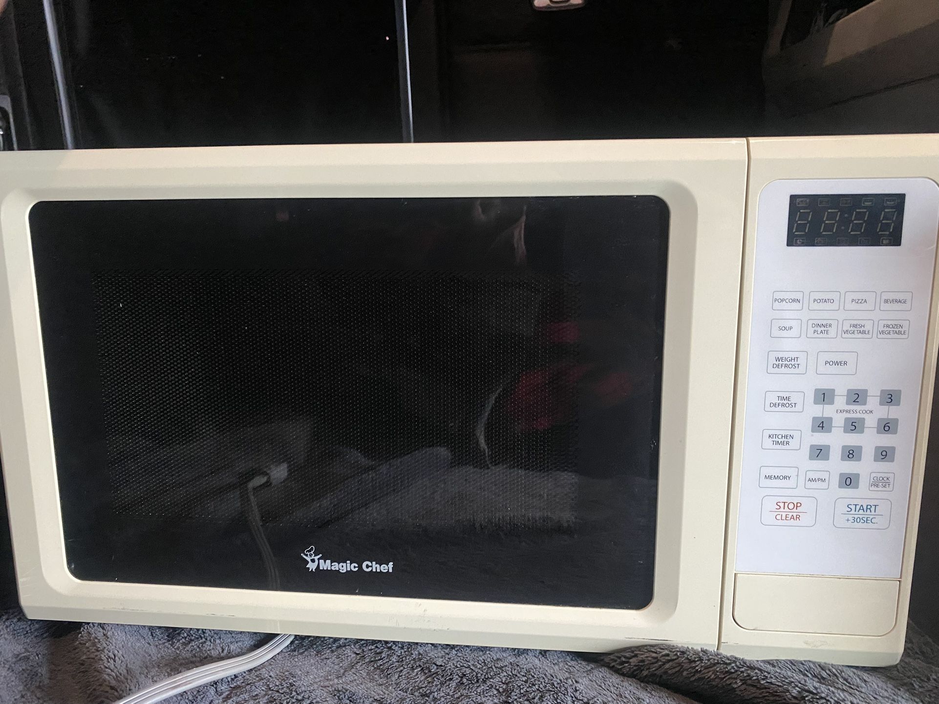 Magic Chef Microwave