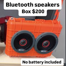 Bluetooth Speakers Box $200 No Battery Included 