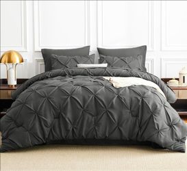Queen Comforter Dark Grey, 1 Piece.
OEKO-TEX 100 Certified