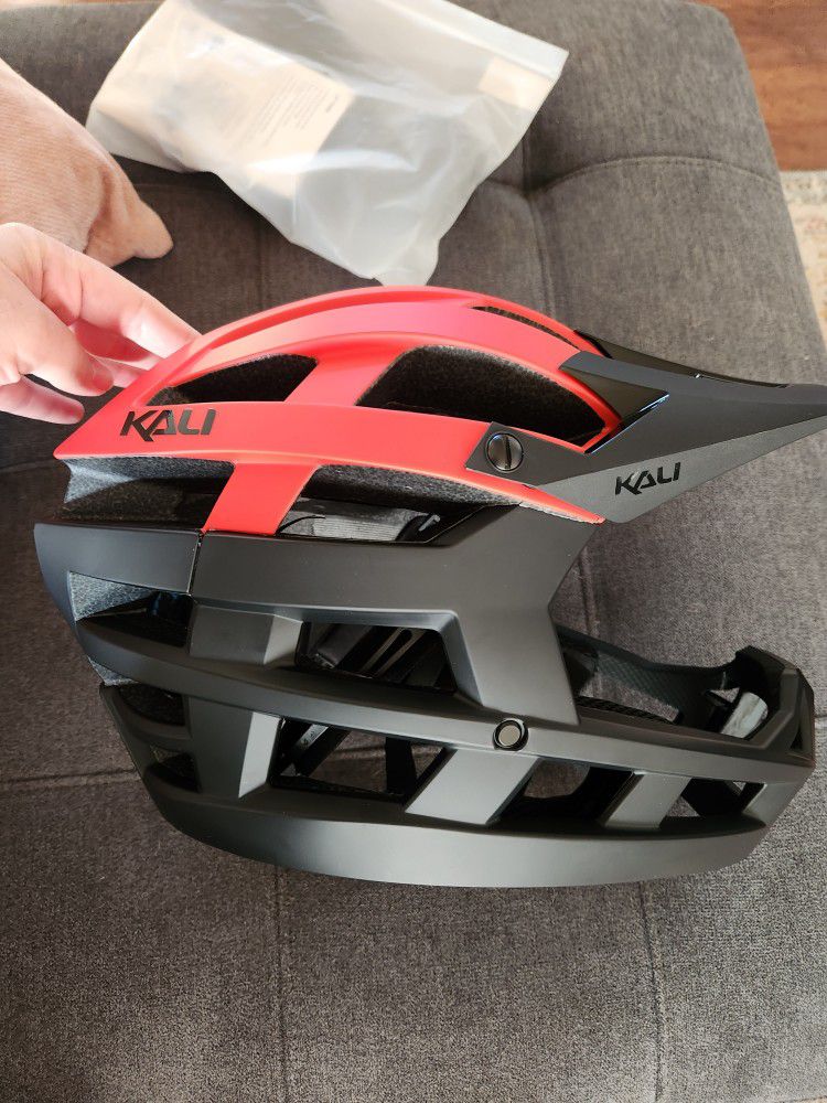 Brand New In Box Full Faced MTB Helmet - Kali Invader 2.0