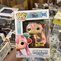 Sakura Miku