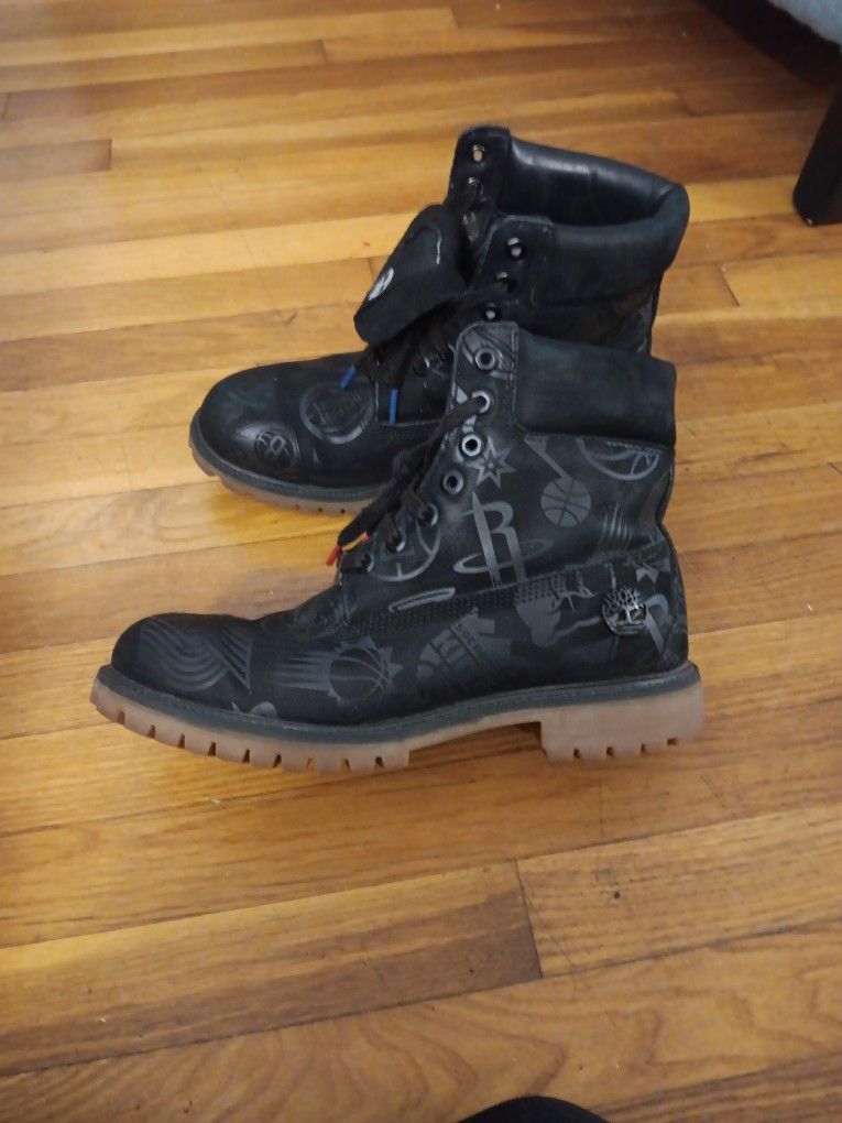 TIMBERLAND 6" NBA EAST Vs WEST "Premium Boots BLACK BOOTS Size 10m