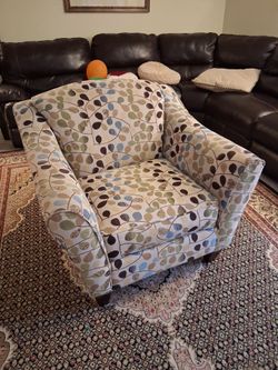 Lazy boy living room chair
