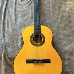 Lucida Guitar