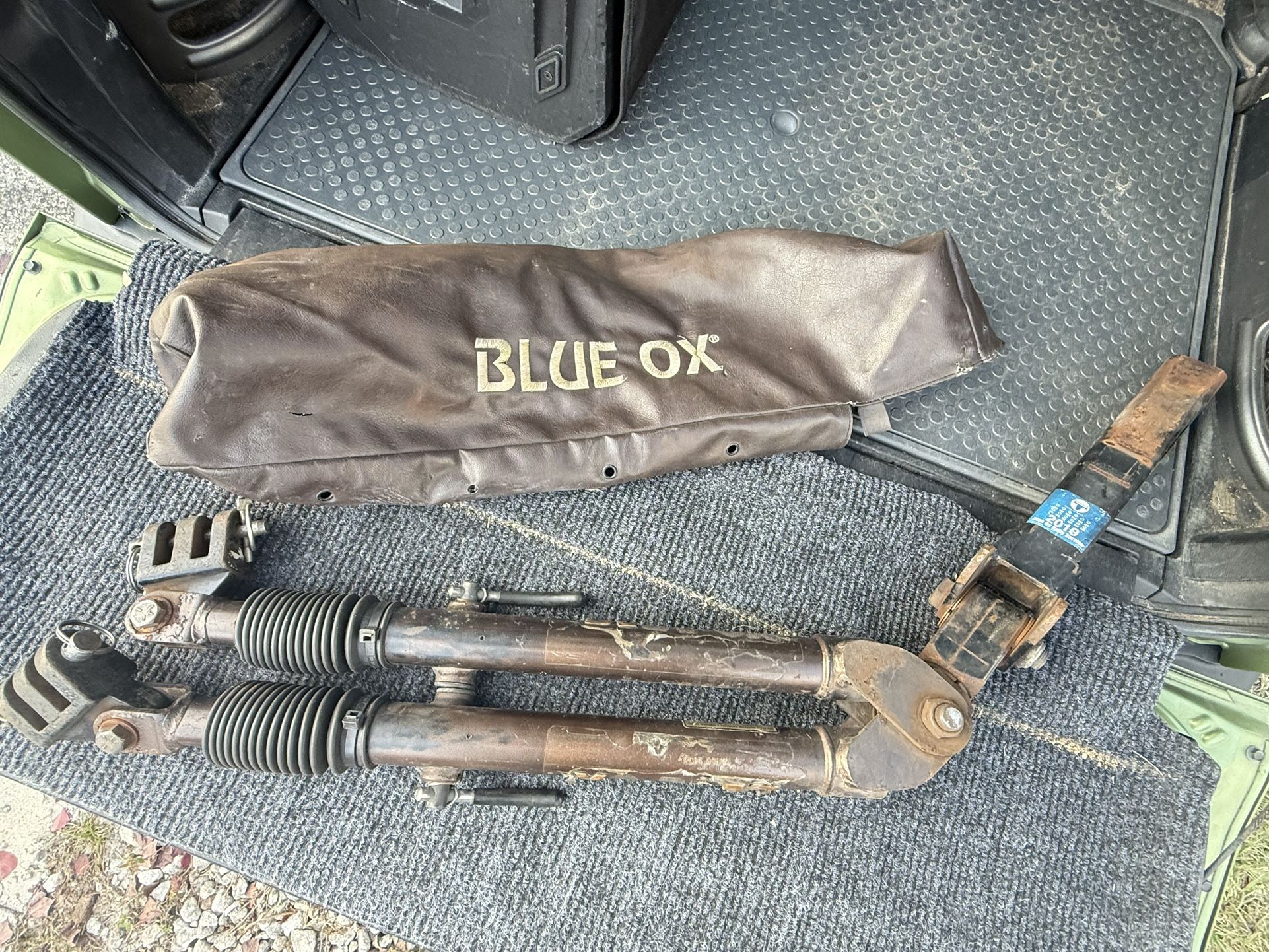 Blue Ox tow Bar. Ready Brake and Cables 
