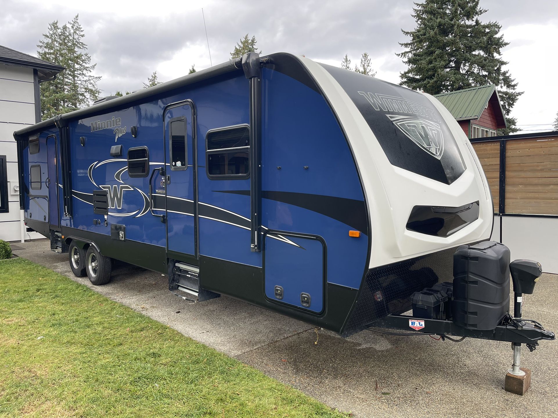 2019 Winnebago Minnie Plus 31BHDS RV