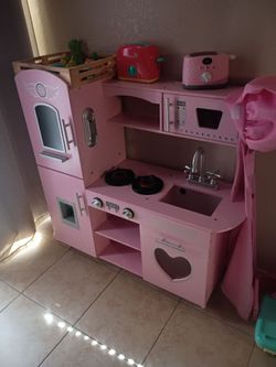 Pink kitchen 25 busks