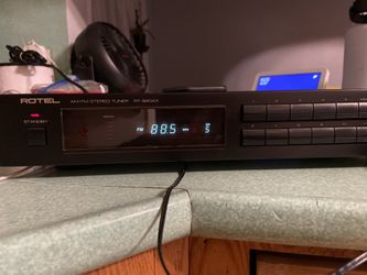 Rotel Am- FM Tuner.  Works Great