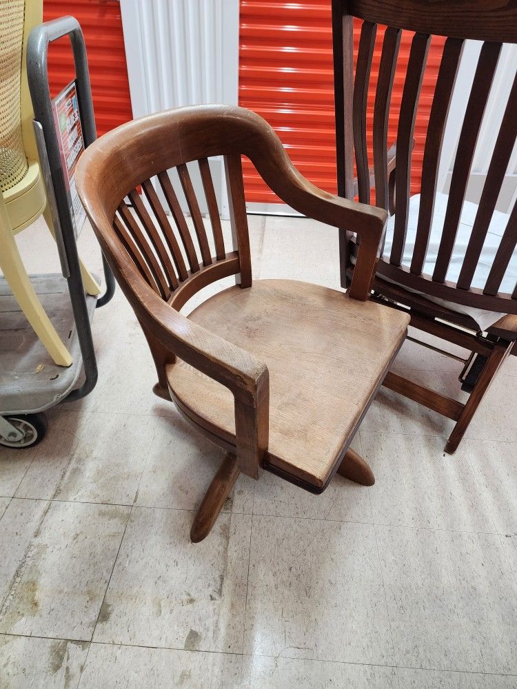 Vintage Wooden Desk Chair. 