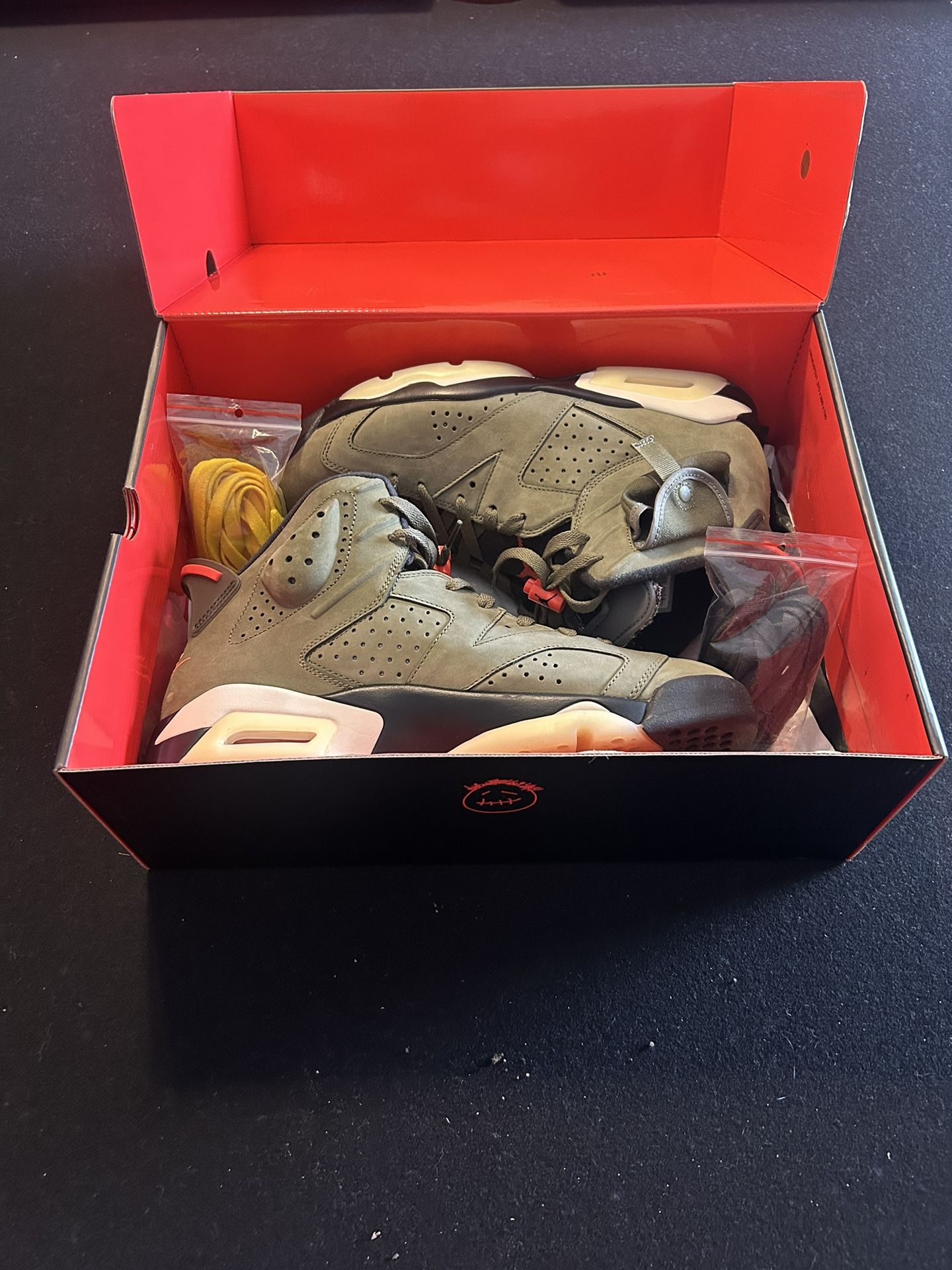 Travis scott Air jordan 6