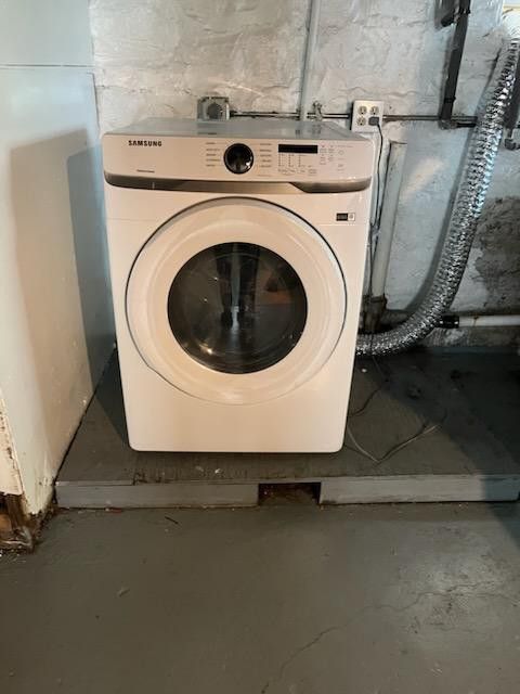 Samsung Washer And Dryer (Used But Well Cared For!!)