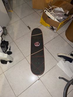 Skateboard