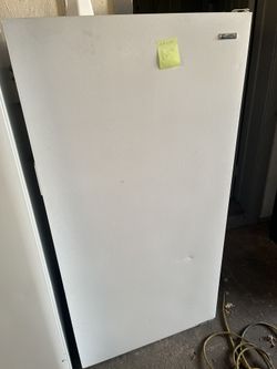 Kenmore Upright Freezer 