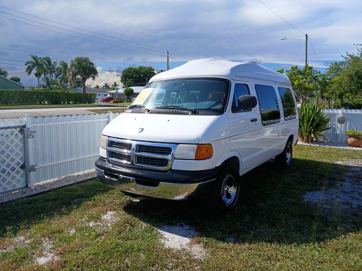 2001 Dodge Caravan/Grand Caravan