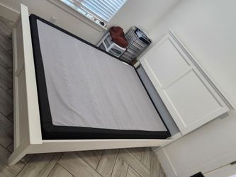 Queen Bed Frame - White Wood - Excellent Condition