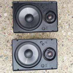 Bass Knocking QUALITY SPEAKERS $30