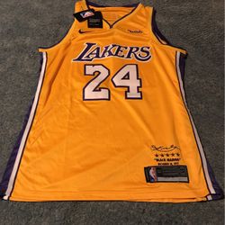 Kobe Bryant Los Angeles Lakers Nike Jersey Men’s Size Large